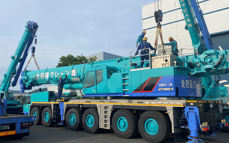 香川県クレーン協同組合｜私たちはクレーンで未来を建設するクレーン業界の協同組合です